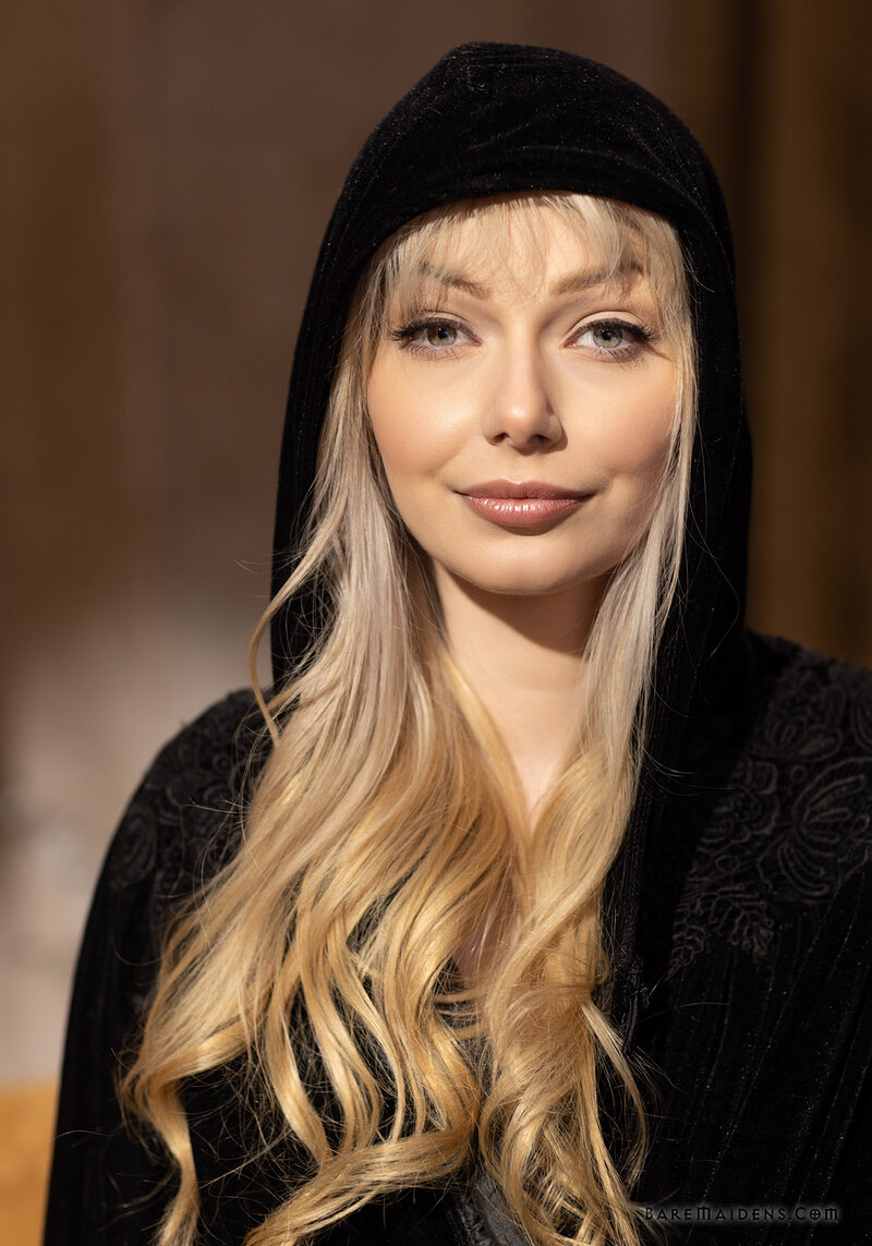 Ева, 20